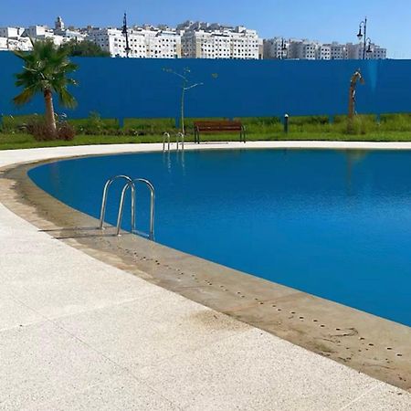 Elegant Appartement Avec Un Acces Piscine Jardin Parking Sous-Sol Et Wifi Haut Debit Fibre Optique Tanger Exterior foto