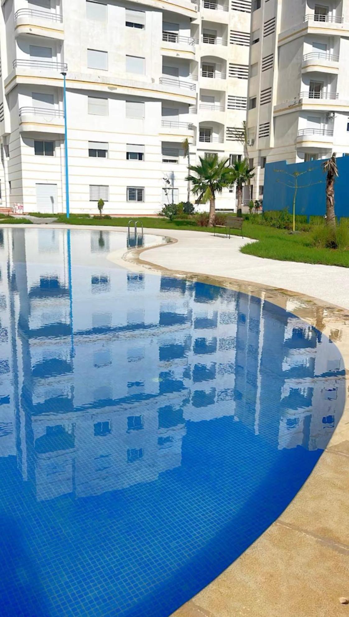 Elegant Appartement Avec Un Acces Piscine Jardin Parking Sous-Sol Et Wifi Haut Debit Fibre Optique Tanger Exterior foto